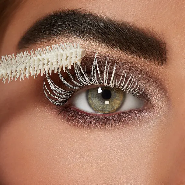 Weiße Base Coat Mascara für mehr Volumen - Building Base Coat Mascara - KIKO MILANO