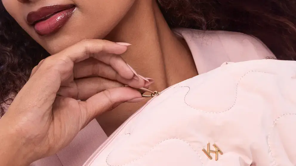 Collection HugCouture Landing 06