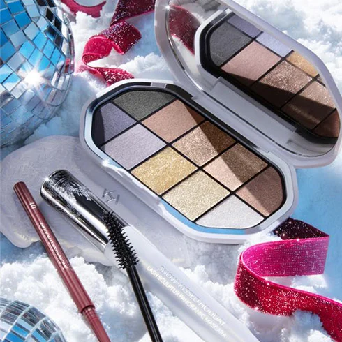 HubNews SnowKissed 490x490