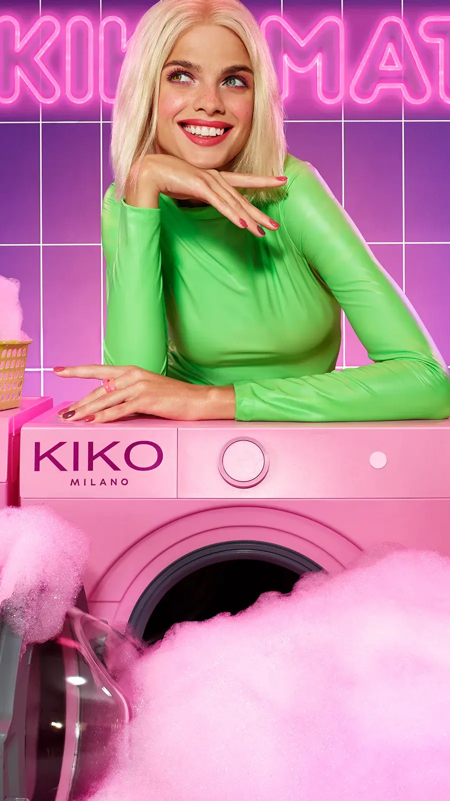 Collection HugCouture HP Slider Mobile