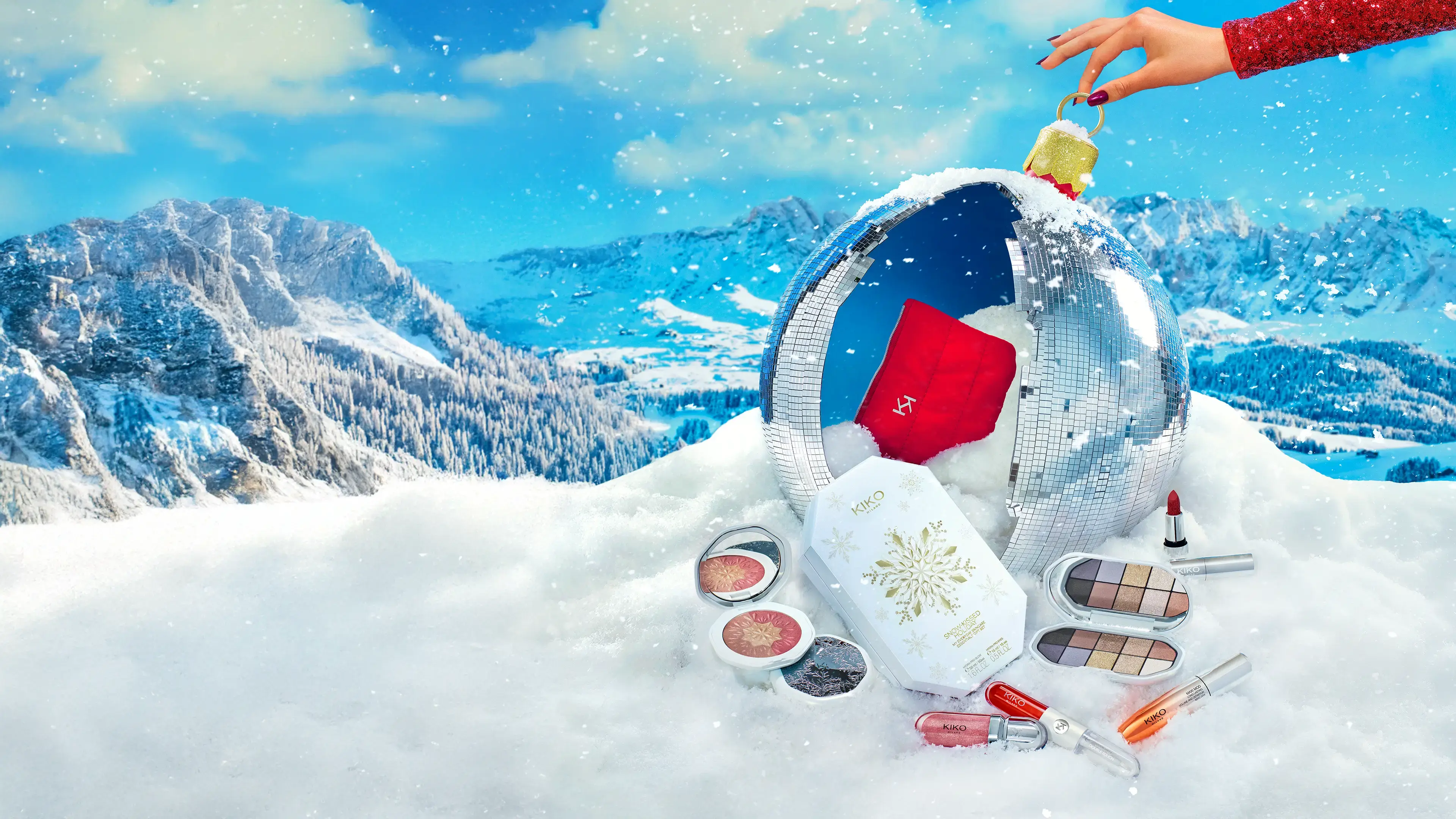 Coll SnowKissedHoliday GiftSets HP Slider Desktop