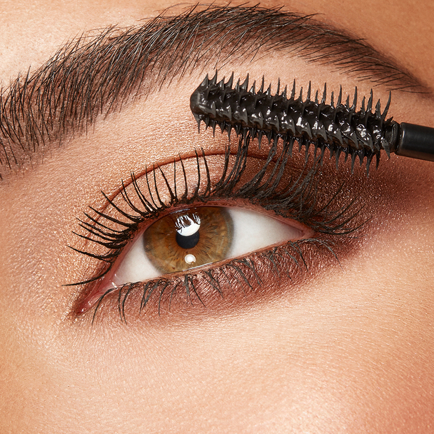 ultra tech + volume and definition mascara