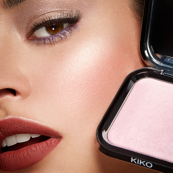 Illuminante cotto per il viso dal finish glitterato -GLITTER BAKED  HIGHLIGHTER- KIKO MILANO