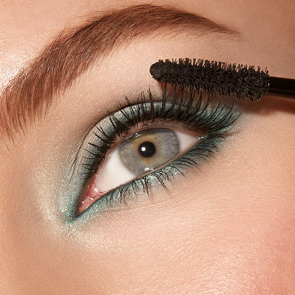 Mascara green store